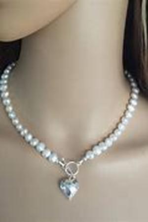 How To Purchase A Pearl Necklace