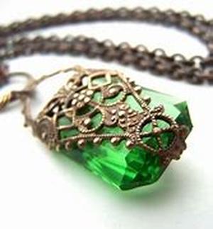 You Can Find Stunning Art Deco Jewelry