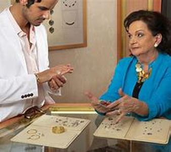 Savvy Shopper's Guide To Buying Gold Jewelry