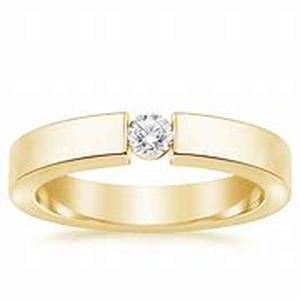 Selecting The Right Diamond: Anniversary Or Bride To Be Advice