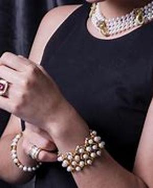 Collecting Vintage Jewelry
