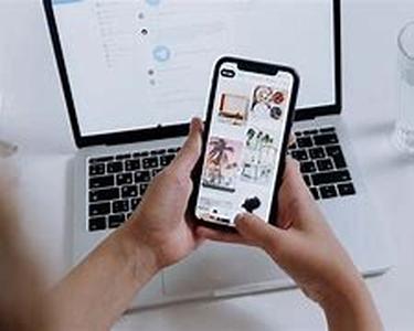Accepting Credit Cards: How This Can Help Your Small Business Grow
