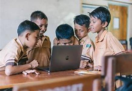 Accreditation and Online Degrees