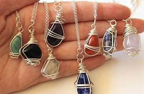 Finding Cheap Bridal Accessories