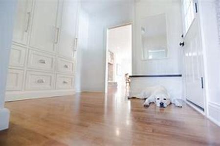 Tumbling Mortgage Rates resulting to tight market situation