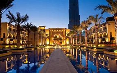 Dubai Encroaching Upon Its Own Desert