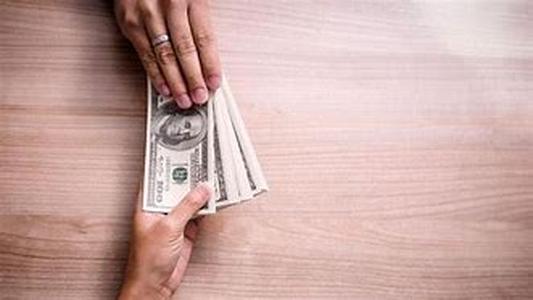 Can A Guaranteed Approval Credit Card Really Help If You Have Bad Credit