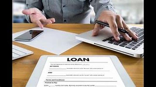 Shopping Around For An Unsecured Debt Consolidation Loan: What To Look For In Regard To A Lender