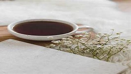 Tea: The Best White Persian Melon Tea Pluckings