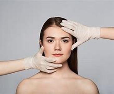 Cosmetic Dentists