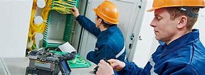 Fiber Optics Contractors  Necessity is the mother of all inventions, thus fiber optics technology is one of its useful offsprings