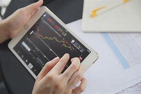 Online Or Offline, Price Comparison Tools Help Consumers Shop Smart