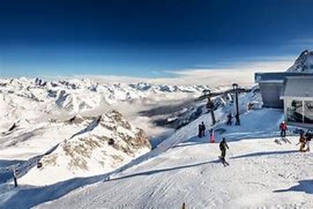 Skiing in Andorra
