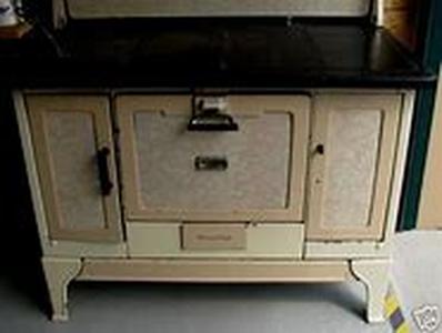 Antique Bedroom Furniture