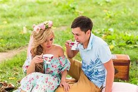 Find Out What Kind Of Wedding Gown Suits You