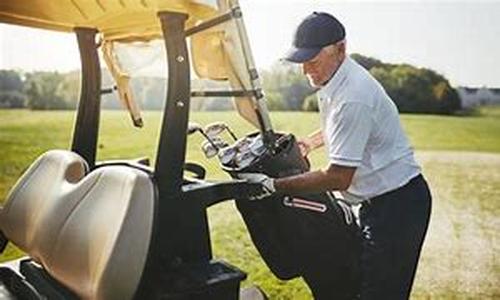 How Do The Wrists Release In The Golf Swing