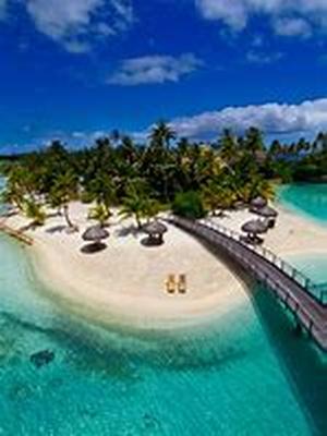Booking Holidays Online - Cheaper than Travel Agents