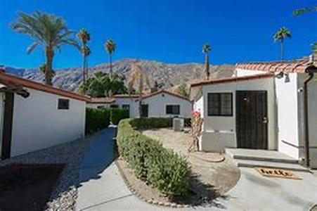 Palm Springs Jobs