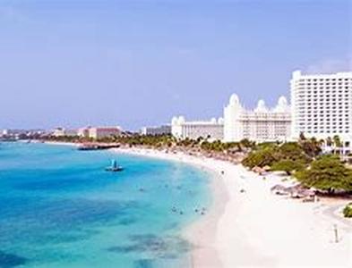 Enjoy Waikiki Beach With A Waikiki Oceanfront Rental