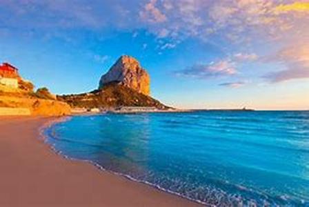 Queenslands Sunshine Coast  Something For Everyone