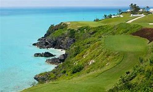BERMUDA CLUBS  Just because Bermudians do not have nude beaches or that they conform to dress requirements when dining out does not mean they dont know how to have fun on a Friday night