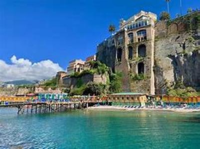 Italy Beats Hawaii as the Best Honeymoon Destination