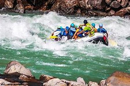 Grand Canyon Hotel  There is no doubt that the  is s most recognizable natural attraction