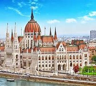 Budapest Nightlife  Budapest is truly an interesting city to visit